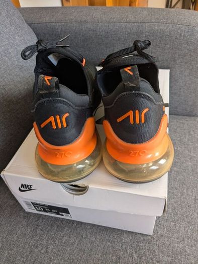 Nike Air Max 270 Size 9