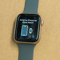 Apple Watch Series 5 (GPS + Cellular) Unlocked 40MM Gold with Grey UAG Strap