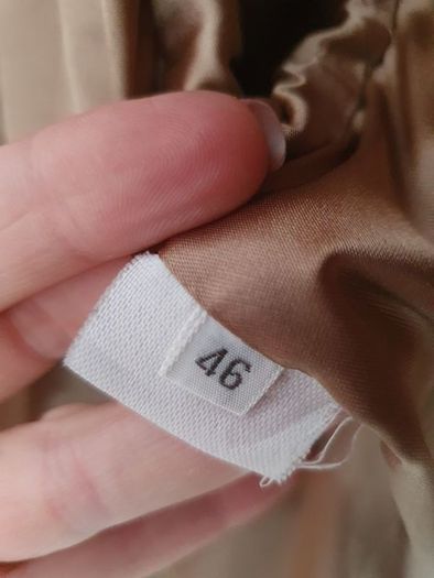 VINTAGE CRISTAL camel crop blazer with gold buttons Sz 14