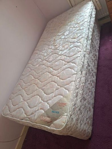 single bed