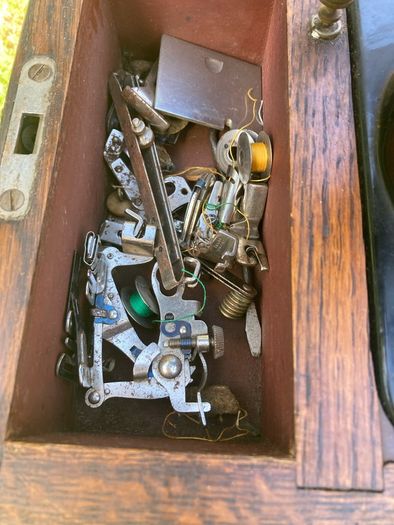 Singer Sewing Machine 1925