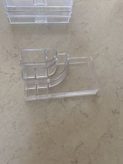 Jewellery box and makeup holder
