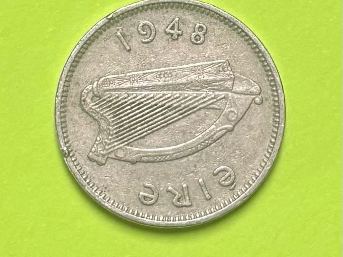 Irish pre-decimal threepence (3d) coin