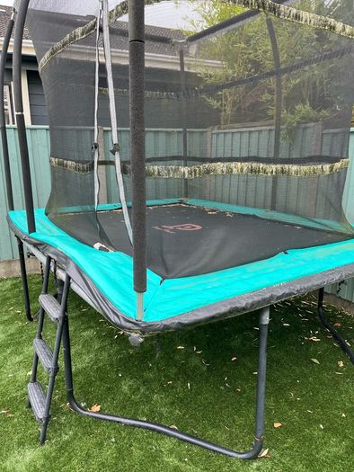 trampoline
