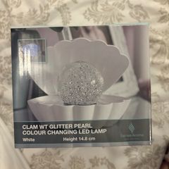 Clam glitter pearl led colour changing lamp