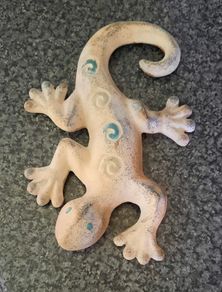 ceramic lizard