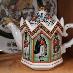 Sadler_Battle of Waterloo_Duke of Wellington Teapot