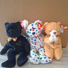 selection of Beanie Babies