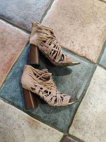 Ladies Shoes