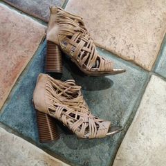 Ladies Shoes