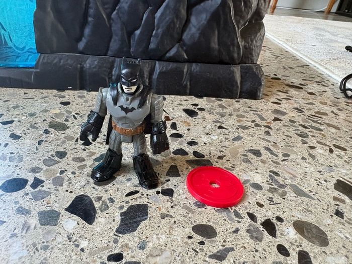 batman batcave