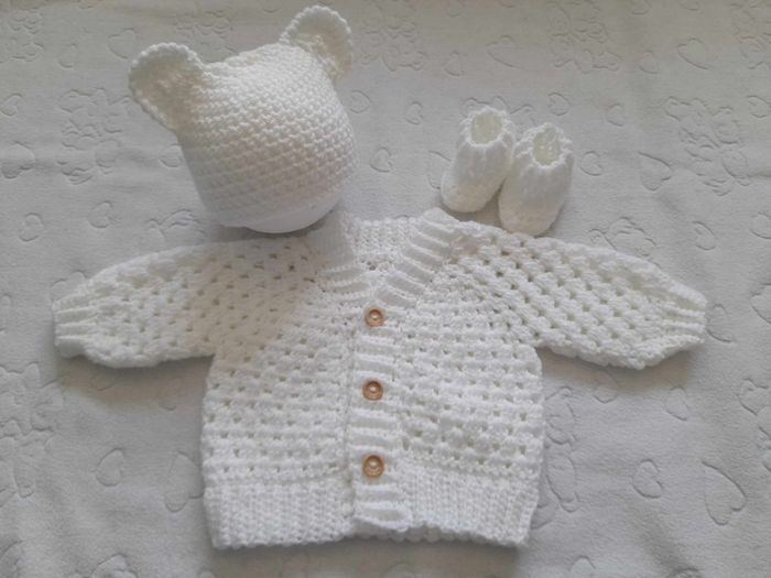 Handmade baby cardigan set 0-3 months