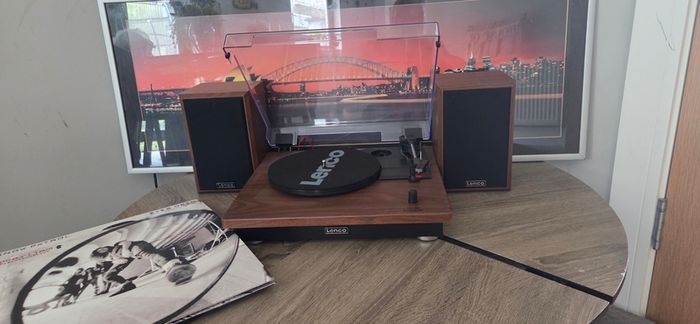 Lenco LS 100 Bluetooth Record Player With Speakers