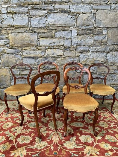 Set of 6 Victorian Walnut Balloon Back Dining Chairs.