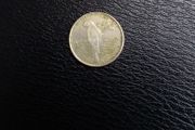 Colombia Coins : 200 Pesos - Scarlet Macaw Coin - 2012