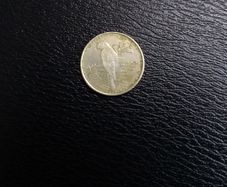 Colombia Coins : 200 Pesos - Scarlet Macaw Coin - 2012