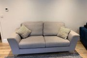 3 Seater sofa with 2 matching cushions