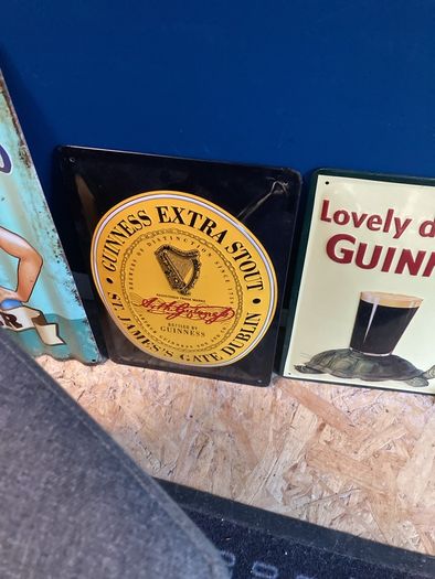 Guinness sign