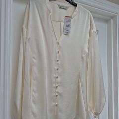Brand new blouse with tags collect Swords or Lusk