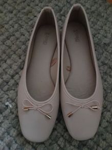 Ladies Pumps