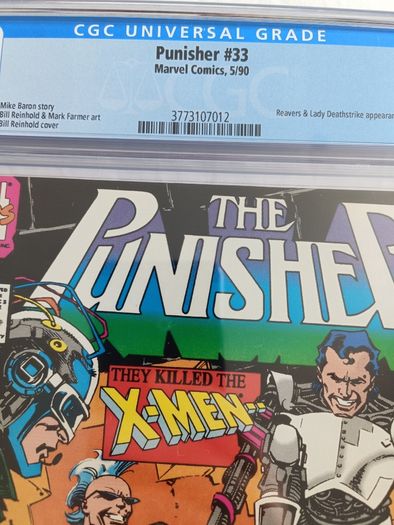 The Punisher  Marvel  Issue 33 CBCS / CGC 9.8 Certified Graded Comic Framed  DC