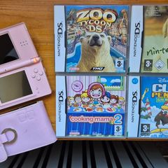 Nintendo DS Lite + Games