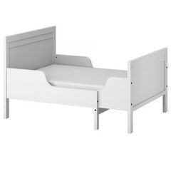 Extendable toddler bed