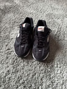 ladies nike trainers