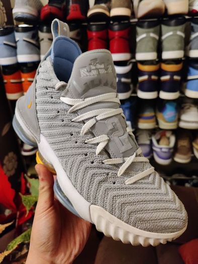 Lebron 16 Mpls Uk 9.5
