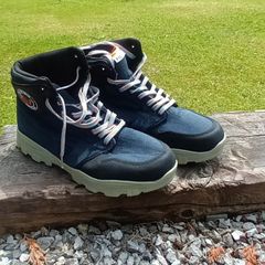 Savage Sneaker Wading Sneakers