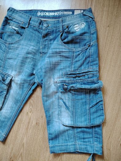 Cross Hatch Shorts  Size M