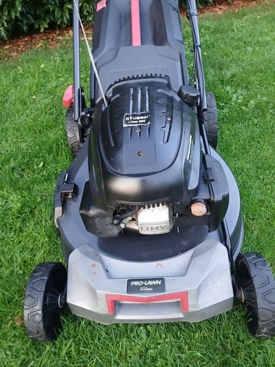 Hyundai Prolawn Self Drive Lawnmower