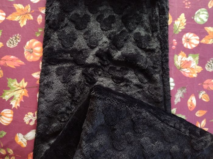 Disney Mickey Mouse Embossed Throw