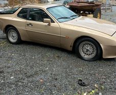 1985 Porsche 944