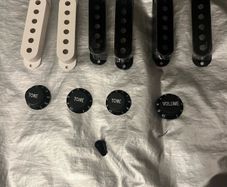 Fender Stratocaster Guitar knob set volume tone cover single pickups set Charvel esp fender telecaster jackson Ibanez electric guitar parts accessories
