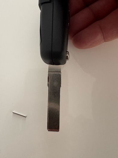 Shell For VW Car Key with blade for Beetle/Caddy/Eos/Golf/Jetta/Polo/Scirocco/Tiguan/Touran/UP Blank Car Keys Remote Flip 3 Buttons