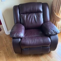 Sitting rooms chairs