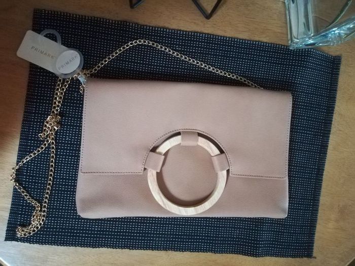 Brand new beige bag