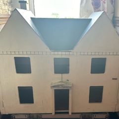 wooden dolls house