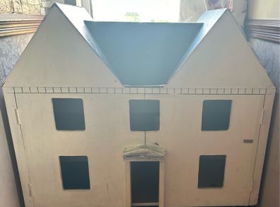 wooden dolls house