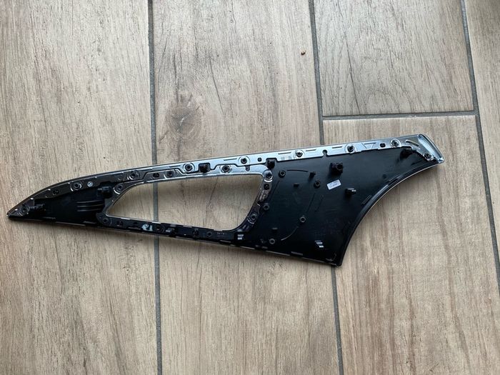 Audi A6 C7 front right door trim