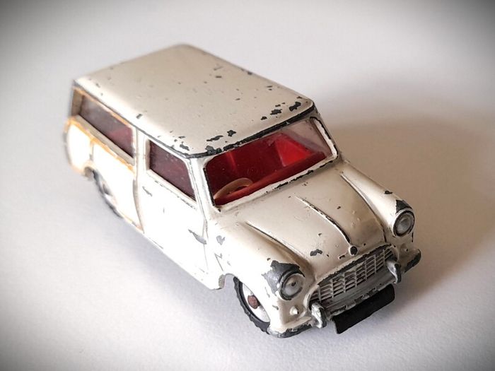 Diecast Vintage Dinky Toys Morris Mini Traveller - Fair to Good Original Condition/No Box