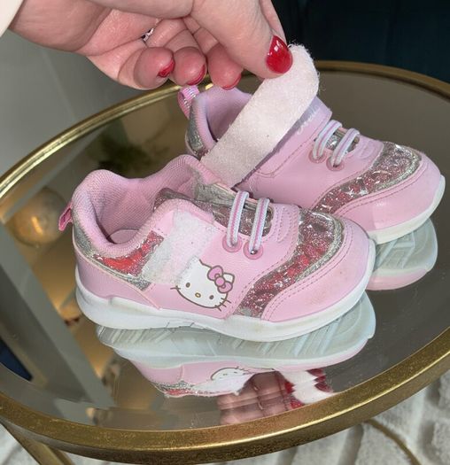 Adorable Hello Kitty Pink Glitter Light-Up Sneakers