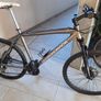 Hybrid Bike Image 2