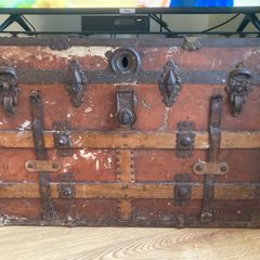 vintage trunk