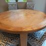 round oak table Image 4