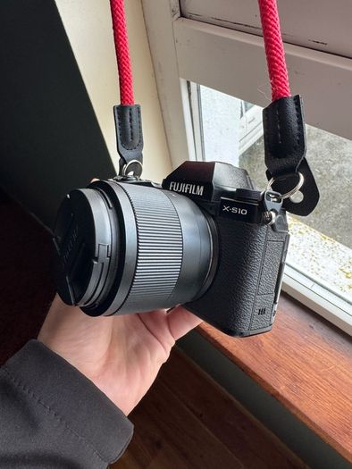 Fujifilm X-S10 (Mint, 3k shots) + Viltrox 35mm + 4 Lenses Bundle