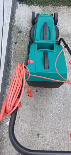 Bosch Rotak 32 R