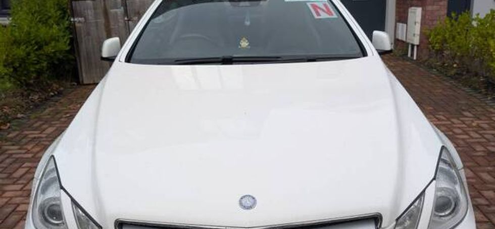 2013 Mercedes Benz E e220 _ Just passed NCT