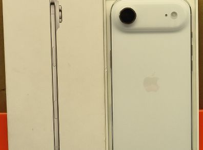 Apple iPhone 17 Air 512GB Factory Unlocked White Irish Phone (Its Original Battery: 100%)